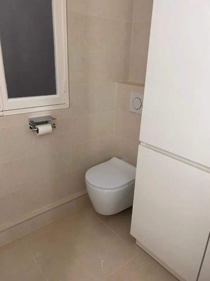 Studio Pres Des Champs-Elysees Paris