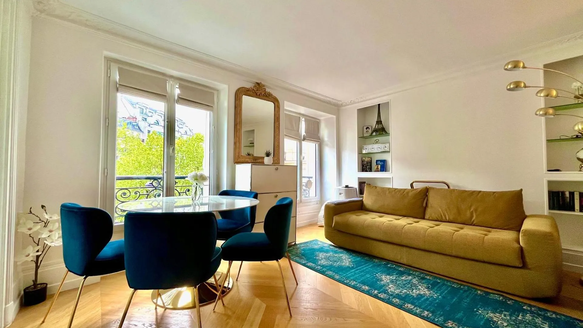 Studio Pres Des Champs-Elysees Paris